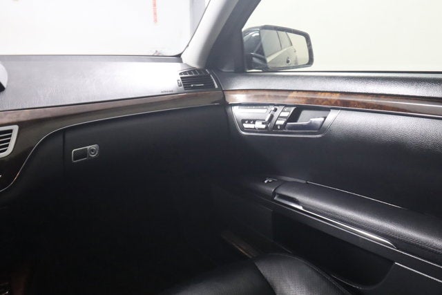 2011 Mercedes-Benz S-Class 4dr Sdn S 550 4MATIC®