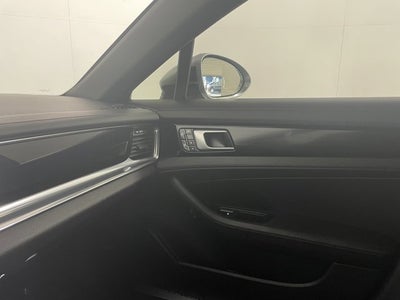 2020 Porsche Panamera Base