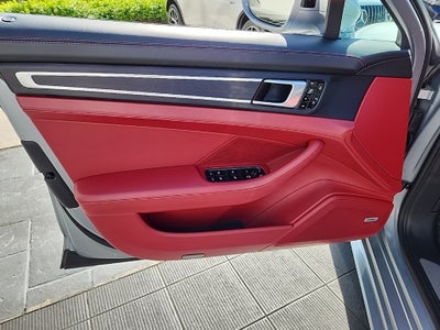 2020 Porsche Panamera Base