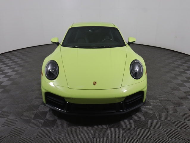 2025 Porsche 911 Carrera