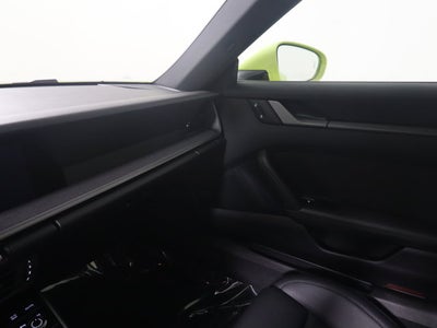 2025 Porsche 911 Carrera