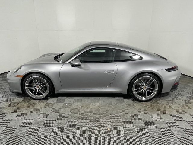 2025 Porsche 911 Carrera