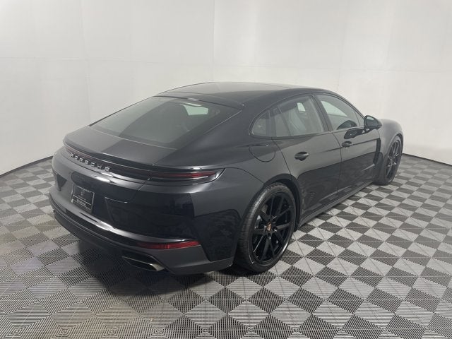 2026 Porsche Panamera RWD