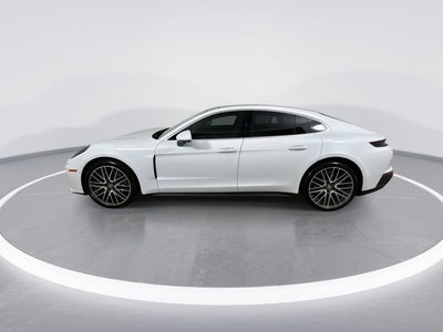 2024 Porsche Panamera Base