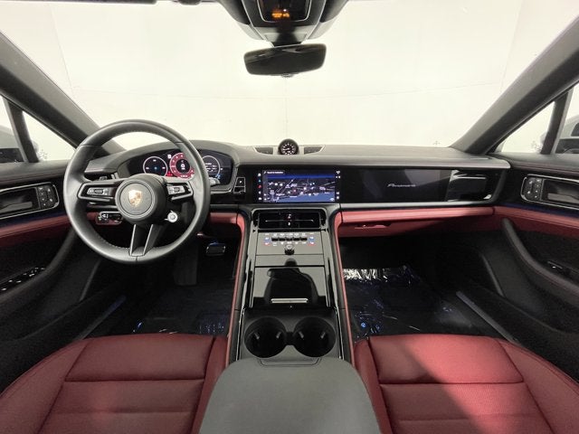 2025 Porsche Panamera Base