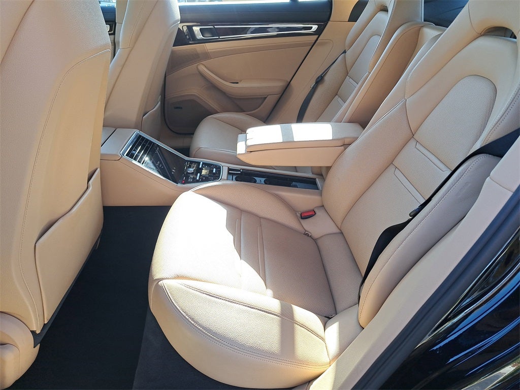 2018 Porsche Panamera 4S