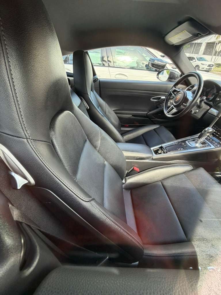 2017 Porsche 718 Cayman S