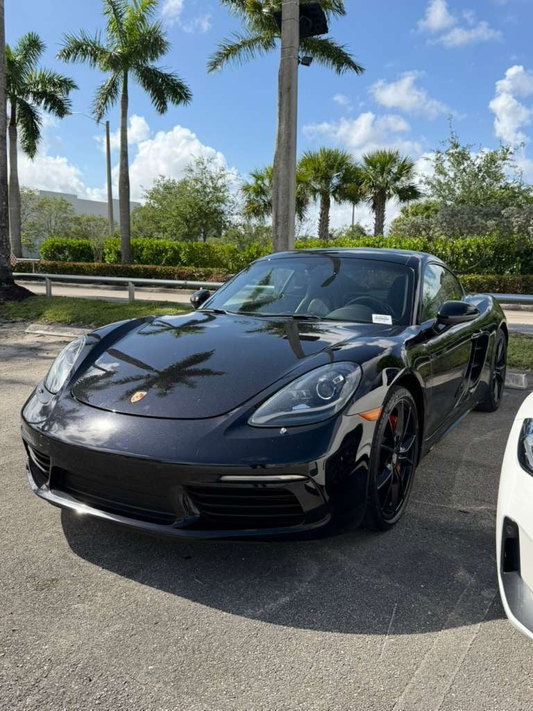 2017 Porsche 718 Cayman S