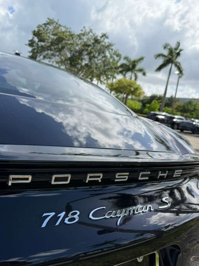 2017 Porsche 718 Cayman S