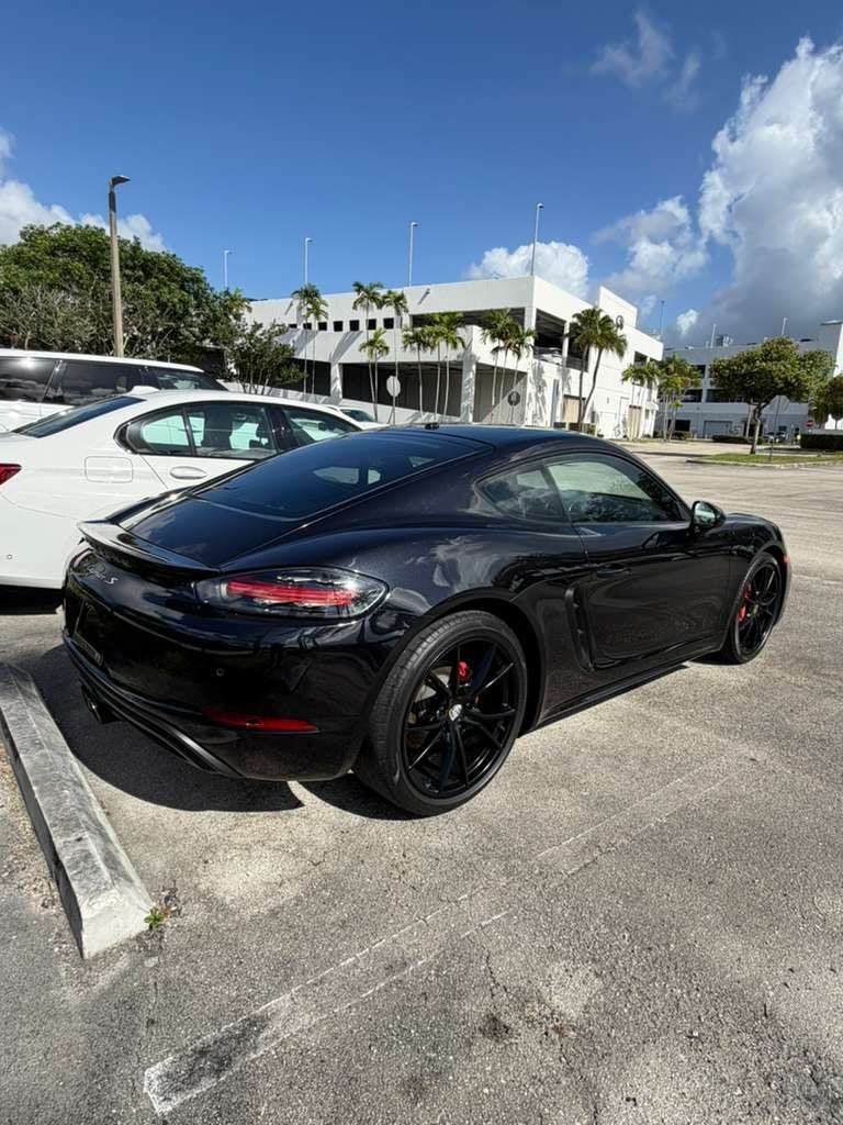 2017 Porsche 718 Cayman S