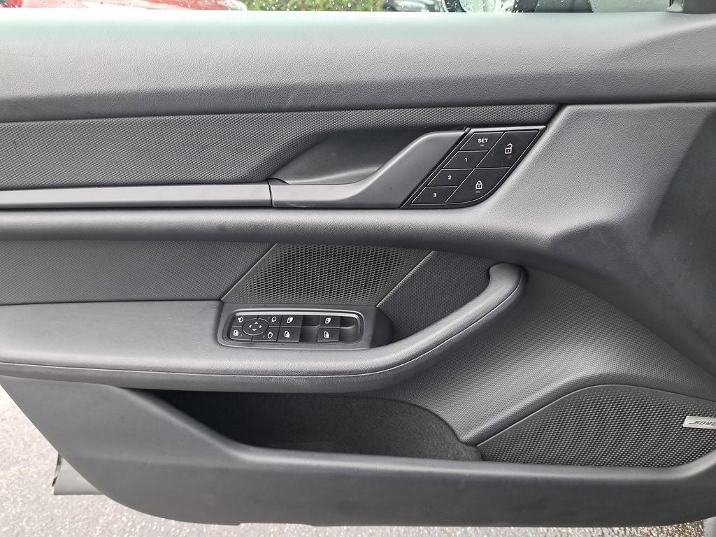 2023 Porsche Taycan 4S