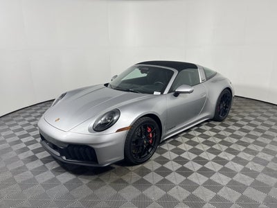 2026 Porsche 911 4 GTS