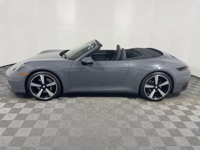 2025 Porsche 911 Carrera Cabriolet