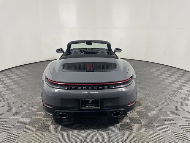 2025 Porsche 911 Carrera Cabriolet