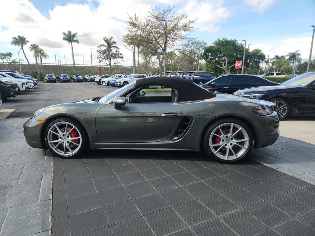 2024 Porsche 718 Boxster S