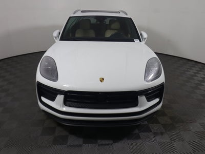 2023 Porsche Macan Base