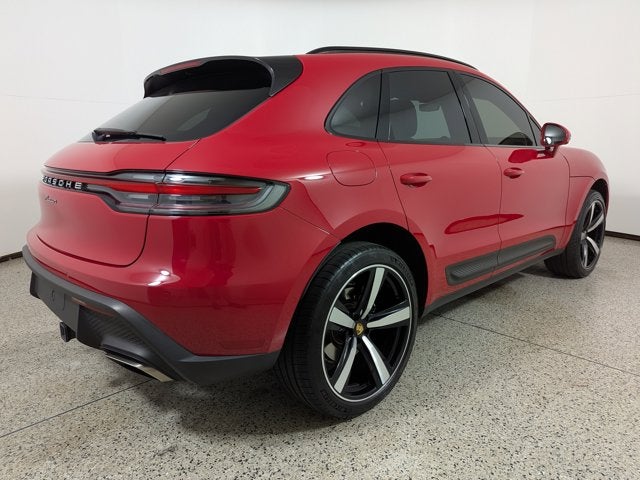 2024 Porsche Macan Base