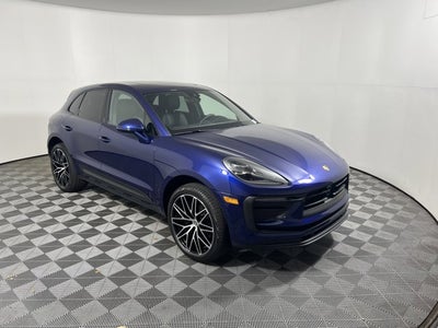 2026 Porsche Macan Base