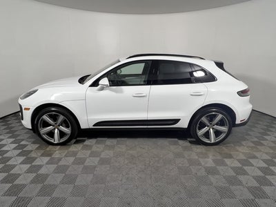 2024 Porsche Macan Base