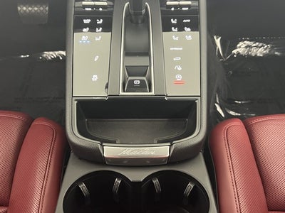 2024 Porsche Macan T AWD