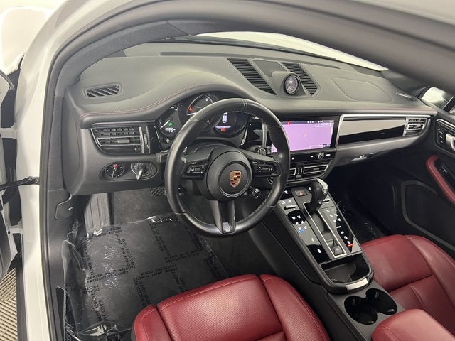 2024 Porsche Macan T AWD