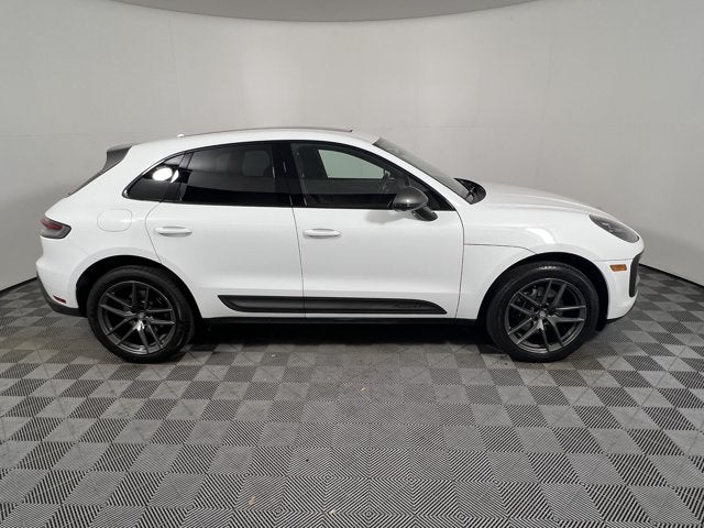 2024 Porsche Macan T AWD