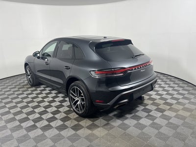2026 Porsche Macan Base