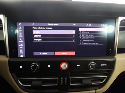 2023 Porsche Macan Base