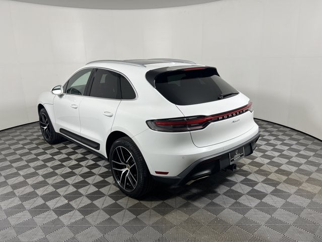 2024 Porsche Macan Base