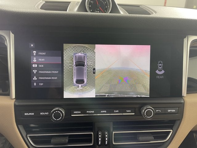 2021 Porsche Macan Base