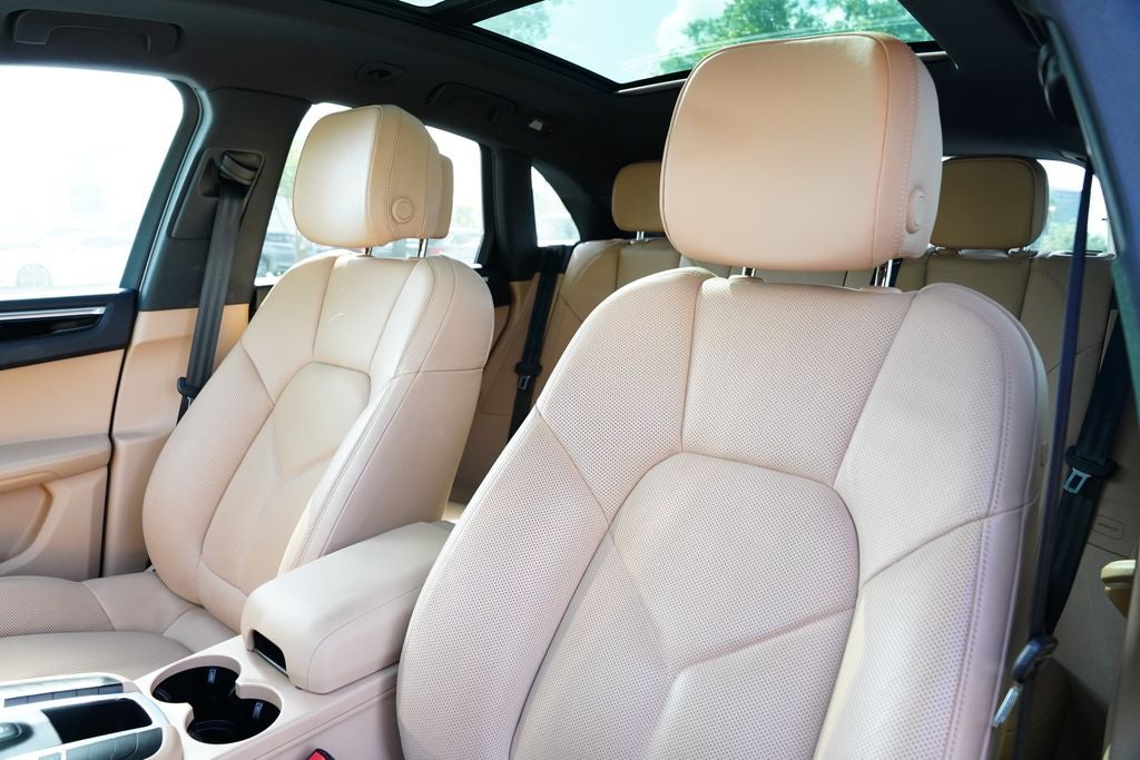 2019 Porsche Macan Base