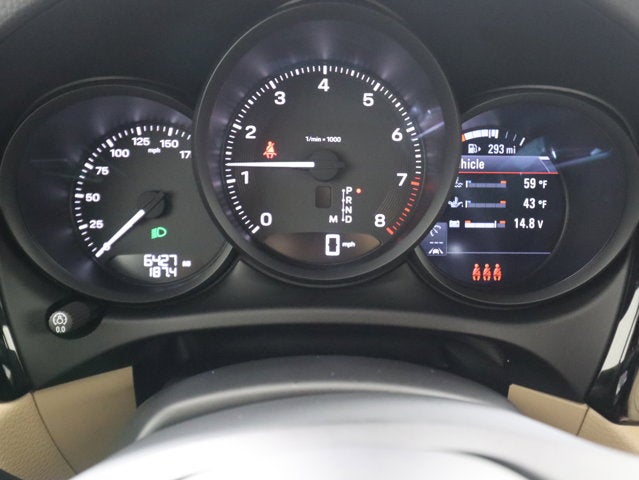 2025 Porsche Macan Base