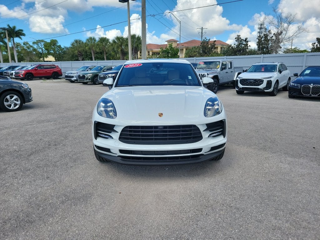 2021 Porsche Macan Base