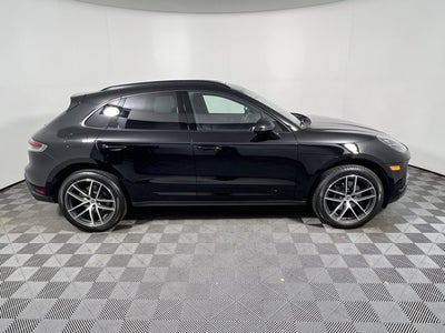 2026 Porsche Macan Base