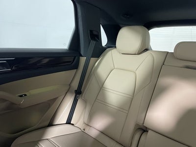 2021 Porsche Cayenne Base