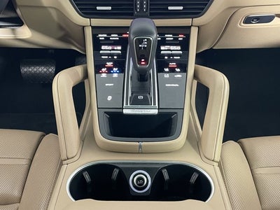 2021 Porsche Cayenne Base