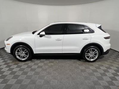 2023 Porsche Cayenne Base