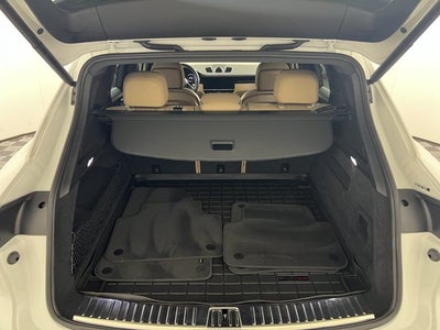 2023 Porsche Cayenne Base
