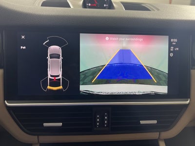 2023 Porsche Cayenne Base
