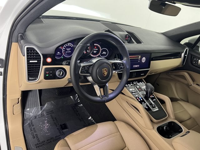 2023 Porsche Cayenne Base