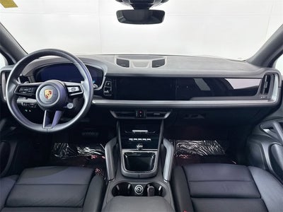 2024 Porsche Cayenne Base