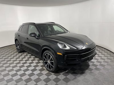 2023 Porsche Cayenne Platinum Edition