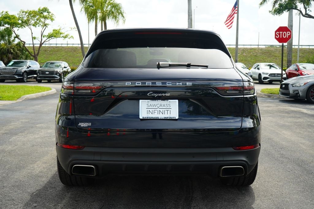 2022 Porsche Cayenne Base