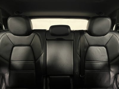 2023 Porsche Cayenne Base