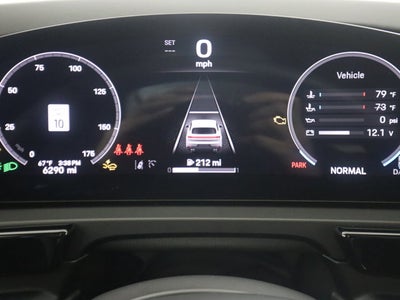 2025 Porsche Cayenne AWD