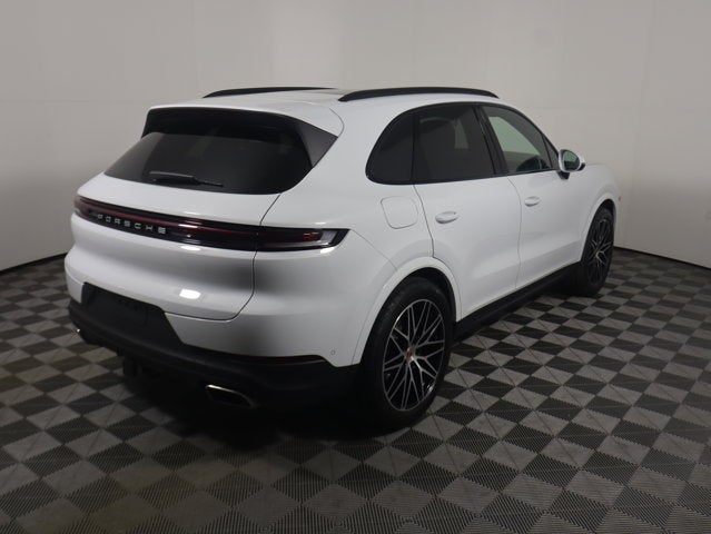 2025 Porsche Cayenne AWD