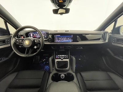 2024 Porsche Cayenne Base