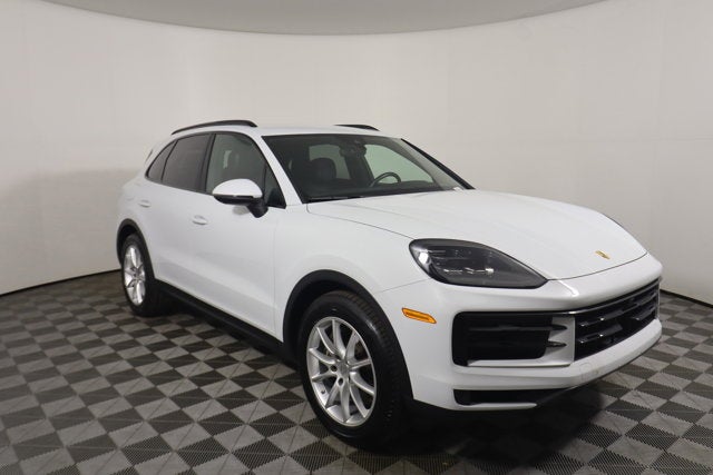 2024 Porsche Cayenne Base