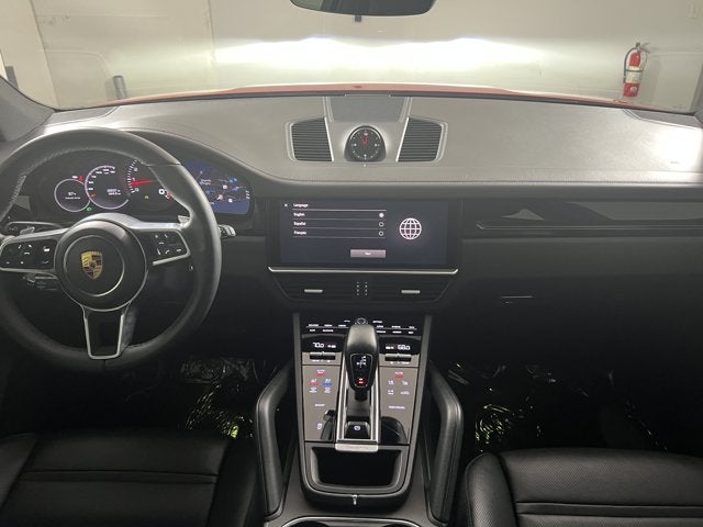 2023 Porsche Cayenne Base