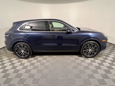 2025 Porsche Cayenne AWD